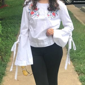 Super cute floral shirt